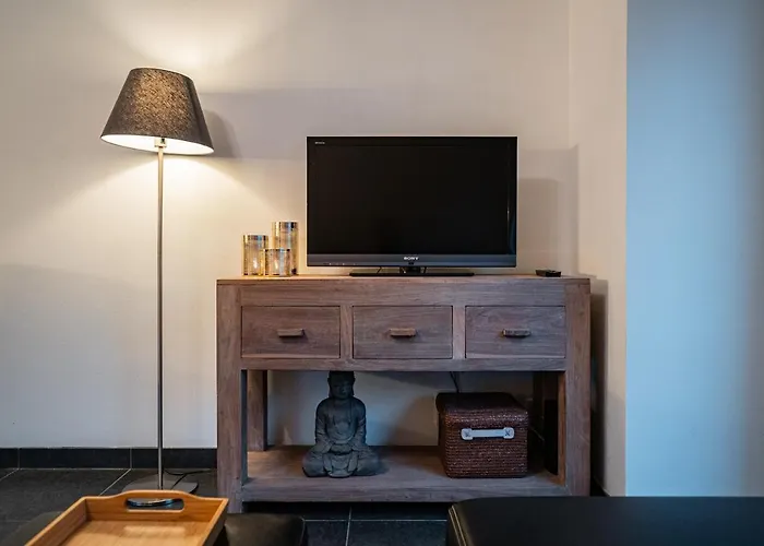 Appartement Miete - Dichtbij Strand En Winkels